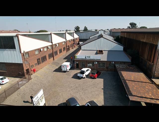 672M² FACTORY TO LET IN ALRODE